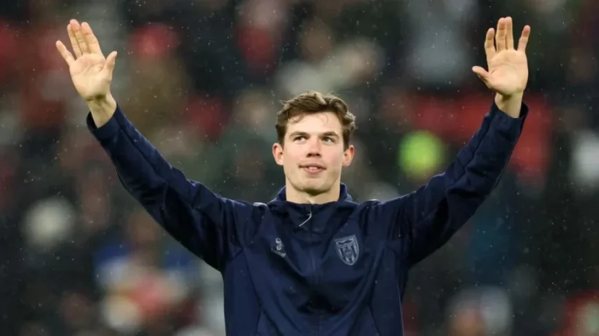 Former MFF Goalkeeper Debuts in Premier League