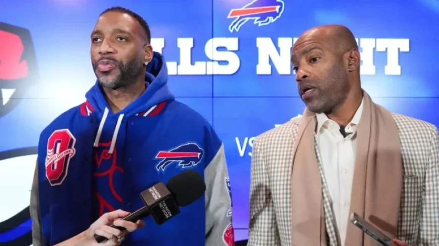 Vince Carter, Tracy McGrady Unite Bills and Raptors Fans