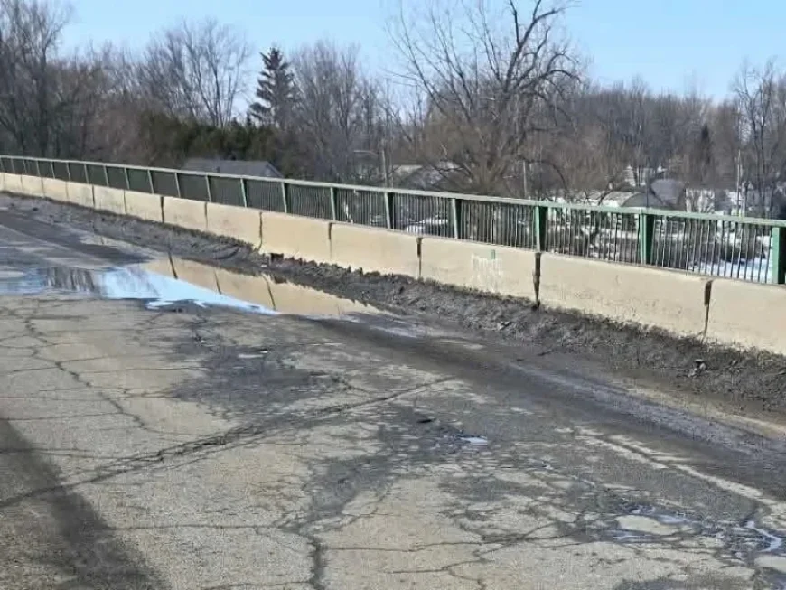 Pont De La Sauvagine closed after partial deck collapse as preventive measures take effect
