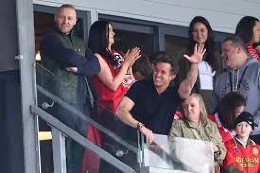 John Fetterman Breaks With Democrats — Lone No on Measure to Curb Strikes on Iran Exposes Party Rift