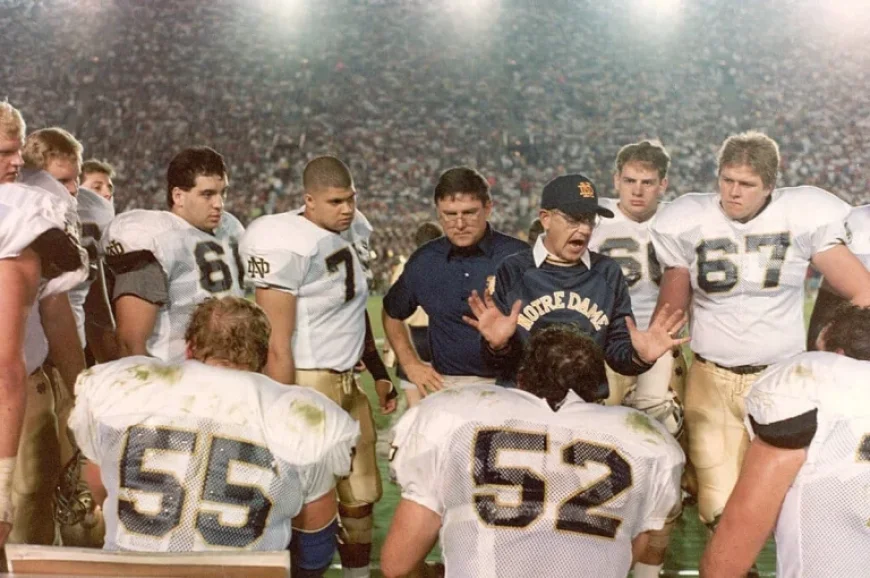 Notre Dame Legend and Influential Football Voice Lou Holtz Dies at 89