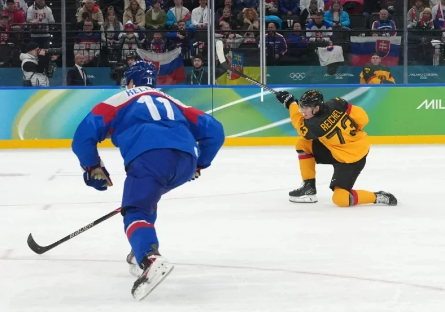 Canucks Score: Will The Canucks Trade Lukas Reichel Before The 2026 NHL Trade Deadline?