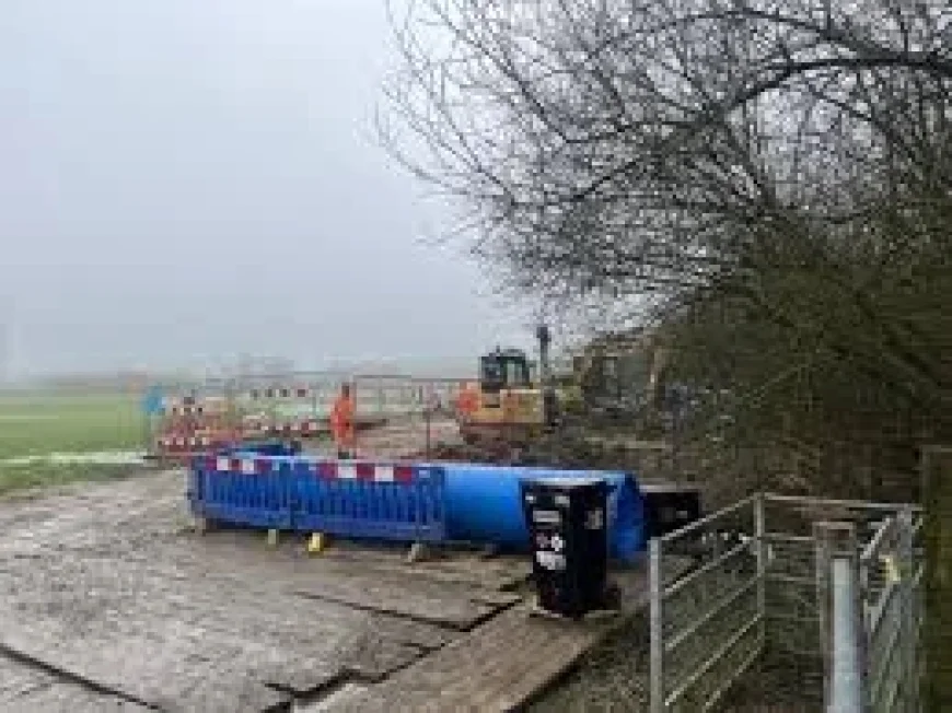 Thames Water failure leaves 1,100 homes dry — company isolates 800mm main but wider outages loom