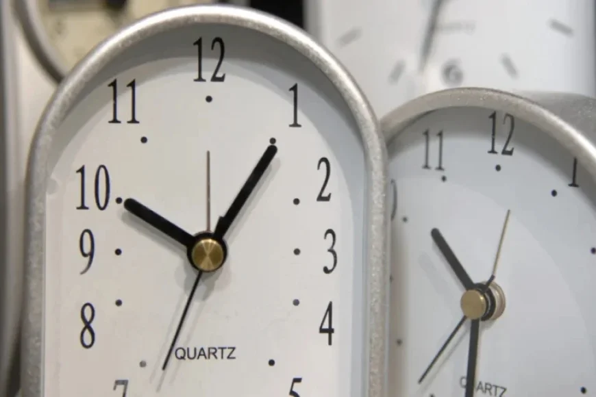 Changement D’heure Québec 2026: Western moves sharpen the clock debate