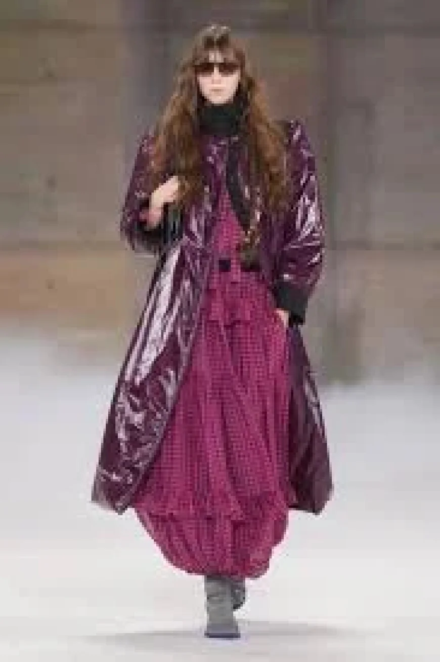 Oprah Winfrey and the Newshock Week: A Drone Strike Near a U.S. Consulate, and a Fashion Front Row Moment