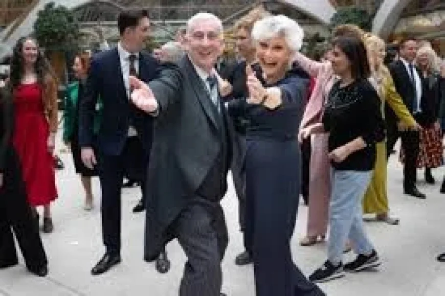 Angela Rippon as MPs dance while Middle East ‘on brink of World War Three’