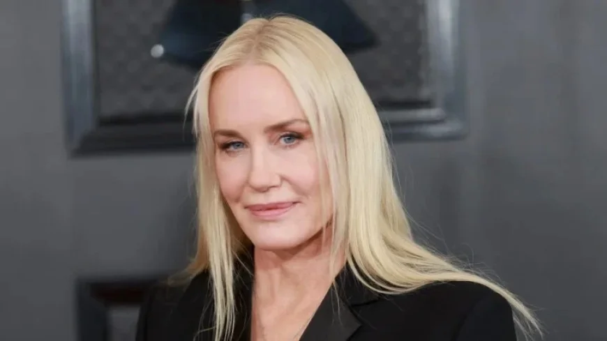 Daryl Hannah Criticizes ‘Love Story’ for Misogyny and Falsehoods