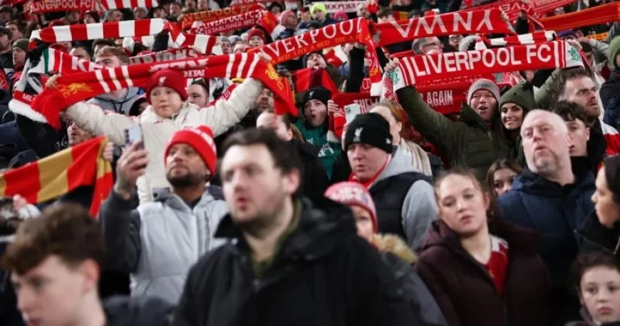 Lfc invites fans to sign You’ll Never Walk Alone in BSL at Anfield