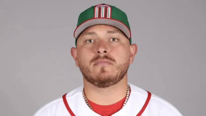 Rowdy Tellez and rowdy tellez share the spotlight as Team Mexico’s WBC tune-up moment goes viral