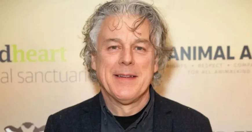 Inside Alan Davies’ marriage to famous wife after couple met on hit TV show