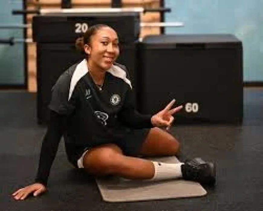 Lauren James: Five Revealing Answers on Finals, Friends and Family