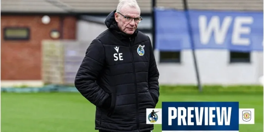 Bristol Rovers Vs Crewe Alexandra — Steve Evans urges the Gasheads to stay behind a team rebuilding its momentum