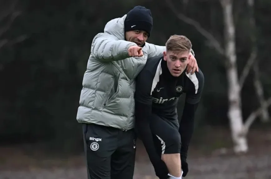 Liam Delap must seize Wrexham FA Cup chance, Rosenior insists