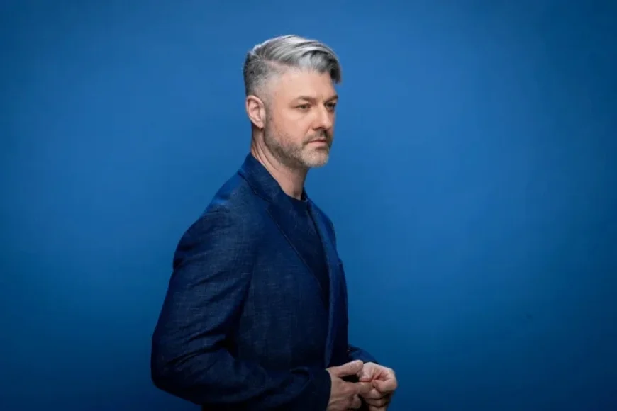 En Direct De L’univers: Pierre Lapointe Is the Guest for Saturday, March 7