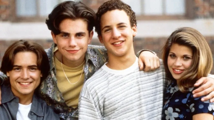 ‘Boy Meets World’ Cast Honors Stephen Hibbert’s Passing
