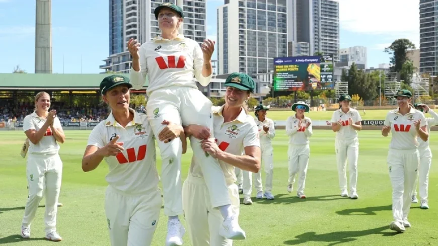 Live Cricket: From Perth’s Test Drama to a New Zealand Bowling Miracle