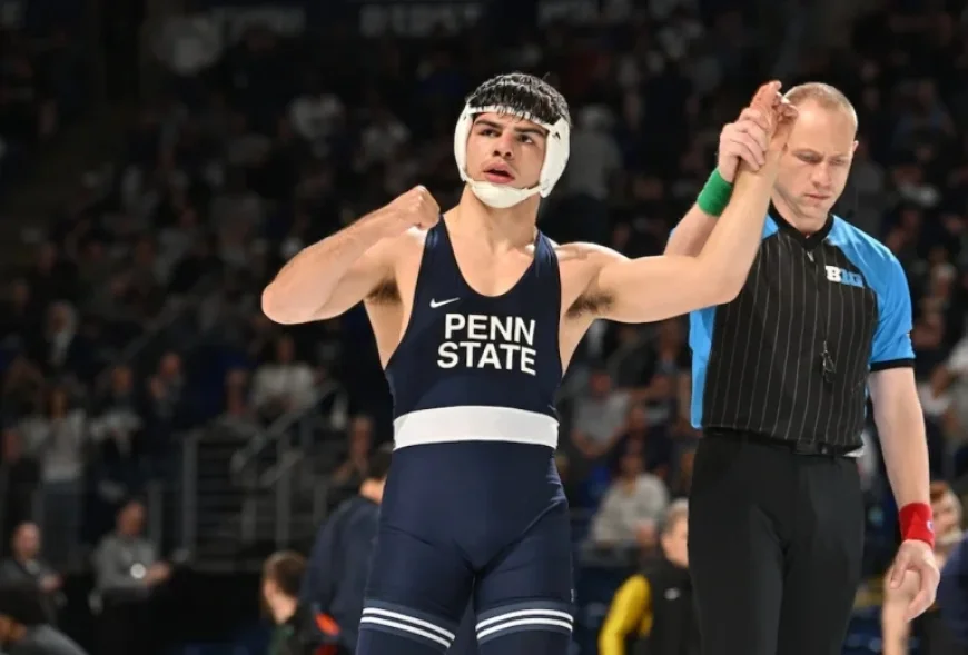 Big 10 Wrestling Championships: Penn State surges as eight reach finals, Day 2 bouts set in State College