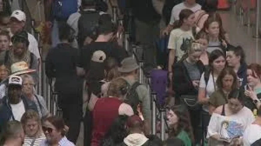 Government Shutdown: In New Orleans and Houston, long airport lines turn paychecks into a public bottleneck