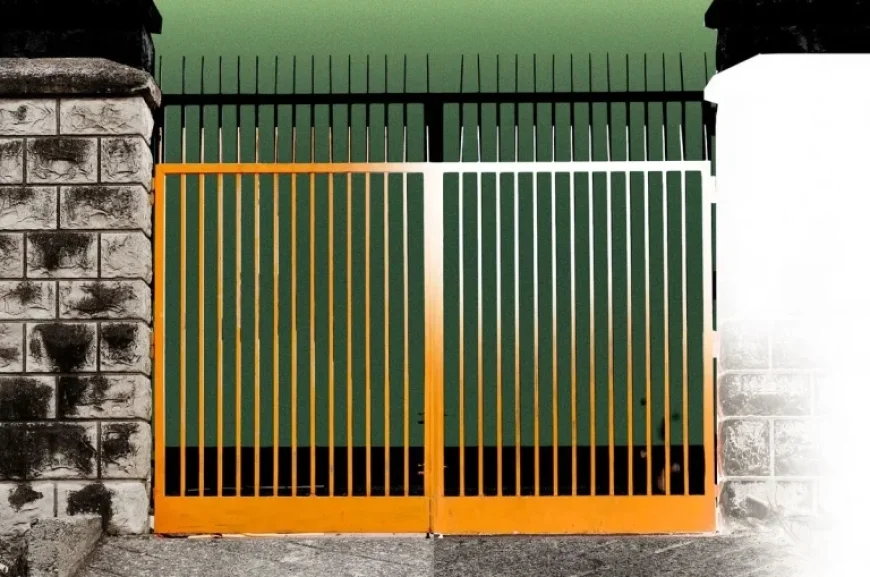 BlackRock, Blackstone Face Rising Withdrawals Amid Private Credit Surge