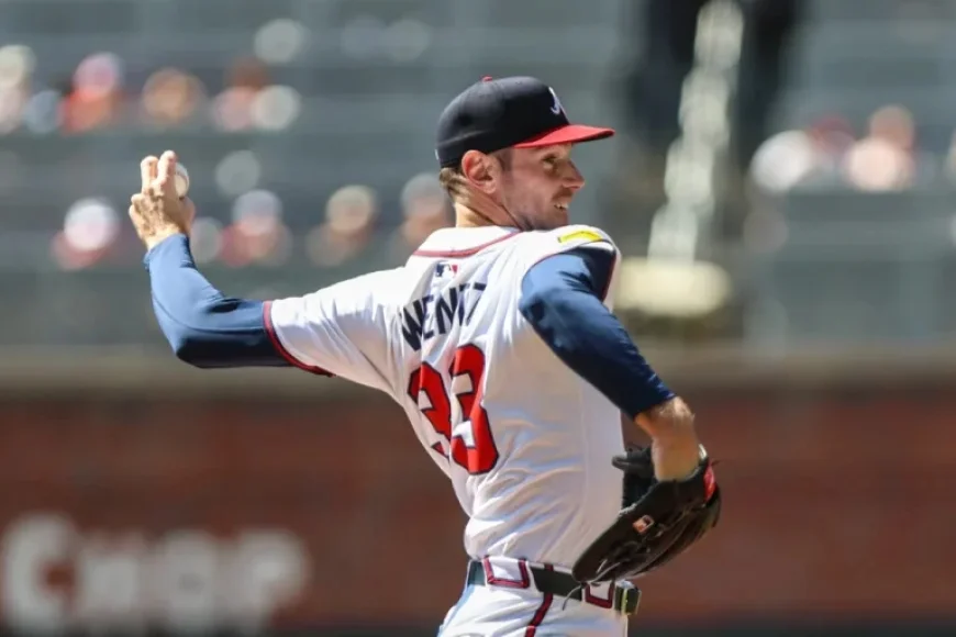 Joey Wentz and the split-second that ended a season at first base