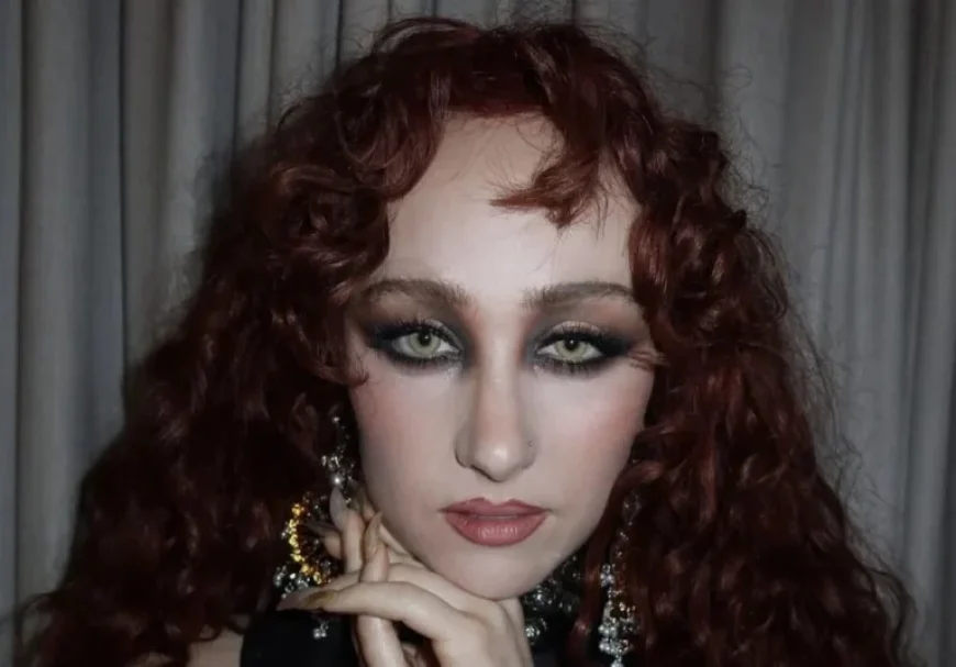 Chappell Roan Captures Paparazzi’s Relentless Pursuit En Route to Dinner