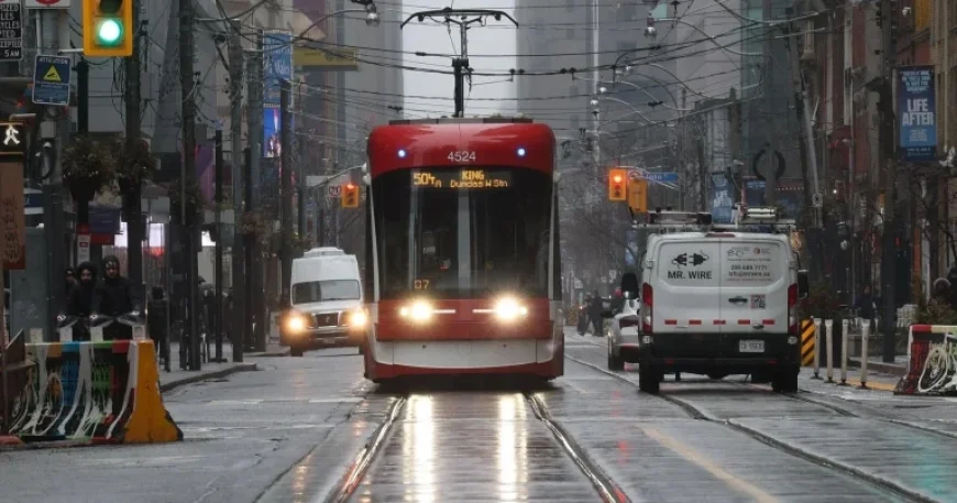 Weather Snow Storm as Ontario Faces Flood, Ice and Thunderstorm Risks This Week