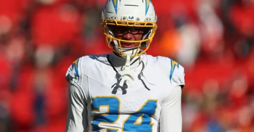 Green Bay Packers Actively Pursue Key Free Agents, More Moves Expected