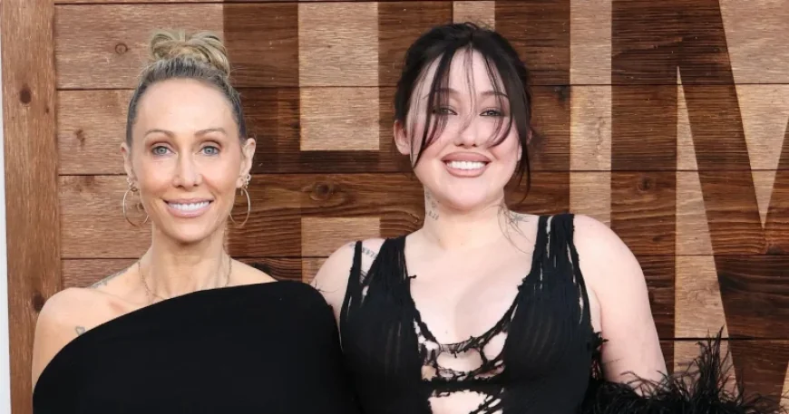 Noah Cyrus and Tish Cyrus Reunite on the Red Carpet After Public Family Rift