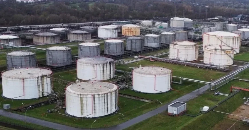 US-Israel Tensions: Historic Oil Release Fails to Curb Soaring Prices