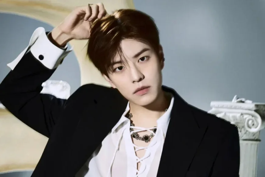 Injured Seungmin to Join Stray Kids’ Fan Meeting in Limited Capacity