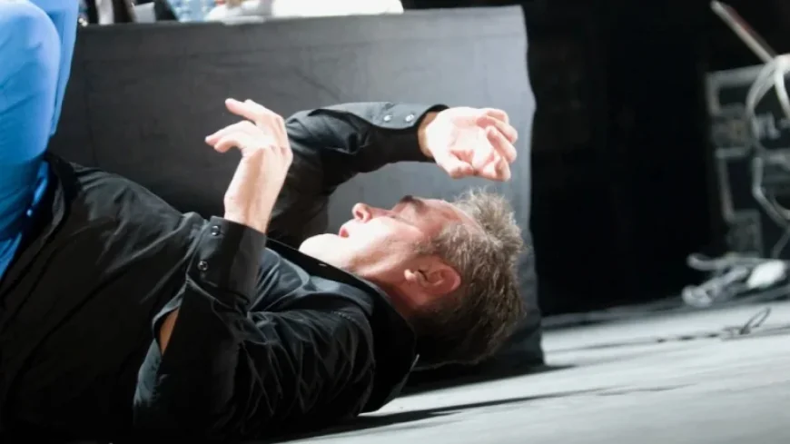 Morrissey Cancels Concert Over Hotel Noise-Induced Sleep Deprivation