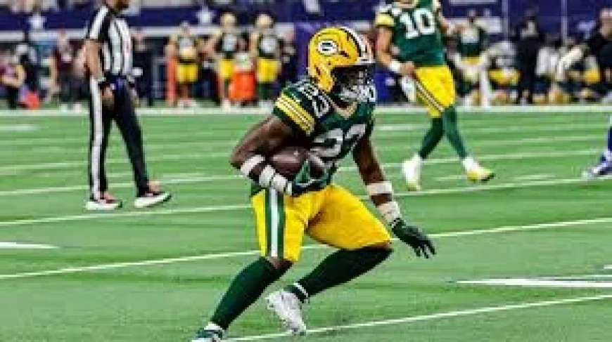 Emanuel Wilson signing exposes Seahawks’ short-term plan to replace Kenneth Walker