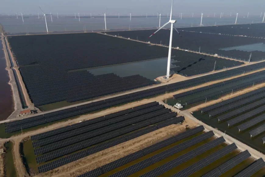 China Poised to Gain from Iran Conflict’s Oil Price Surge