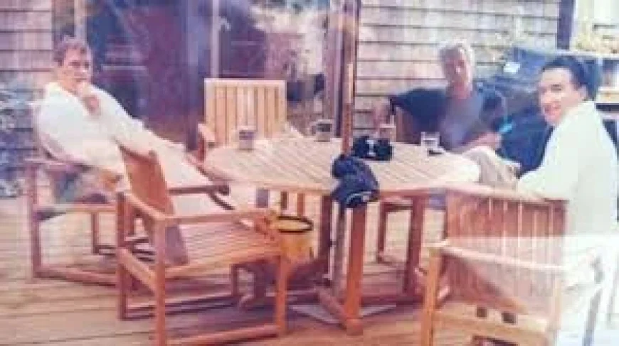 First image emerges of Andrew Mandelson with Epstein but location and timing remain unclear