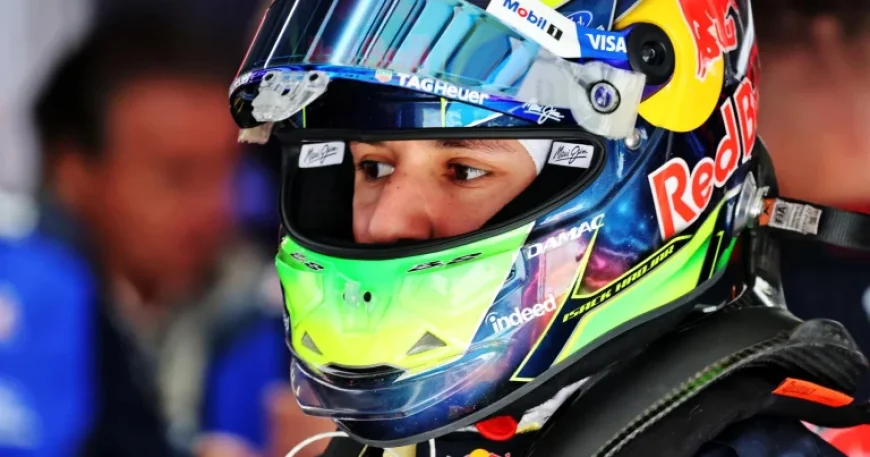 Kimi Antonelli collision leaves Isack Hadjar warned for pre-sprint breach