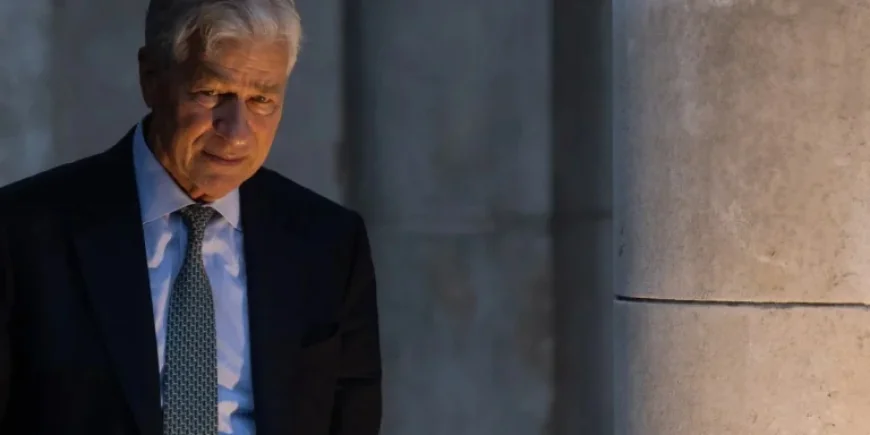 Wall Street’s $265 Billion Credit Craze Spirals into Panic