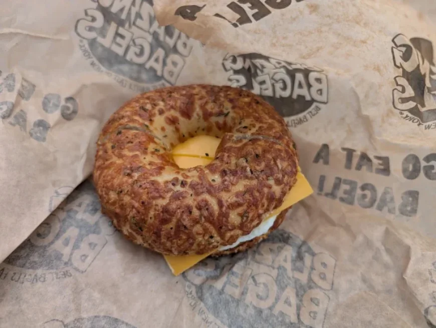 Blazing Bagels closes overnight, leaving a quarter-century of routines without a morning home