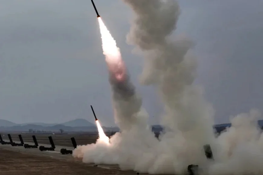 Corée Du Nord Japon: North Korea fires missiles and tests 600 mm rocket launchers in weekend show of force