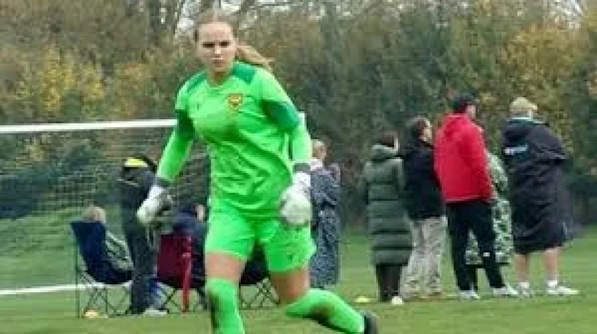 Amelia Aplin: 1-Minute Silence and Memorials as Clubs and Fans Pay Respects