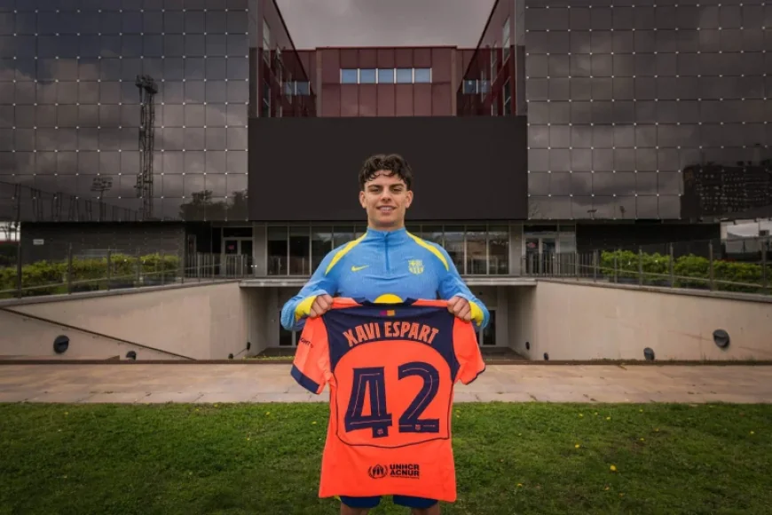 Xavi Espart: ‘Dream come true’ — La Masia graduate makes Champions League debut