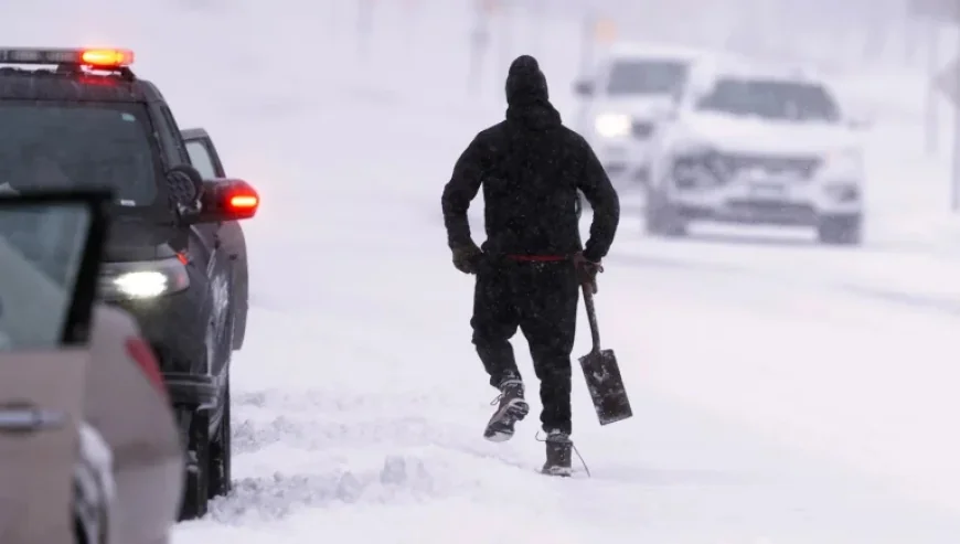 Winter Storm Snowfall Totals reveal a dangerous split: blizzard conditions, but mixed travel messages