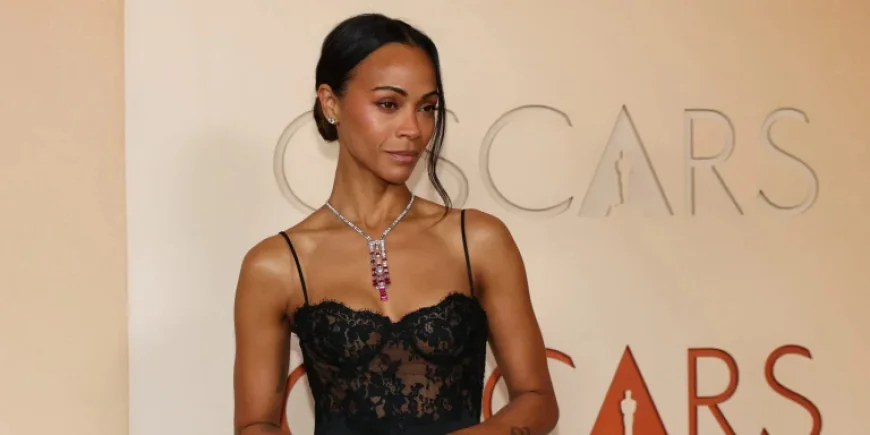 Zoe Saldana’s Lingerie-Inspired Oscar Gown and an Art Deco Necklace That Stole the Spotlight