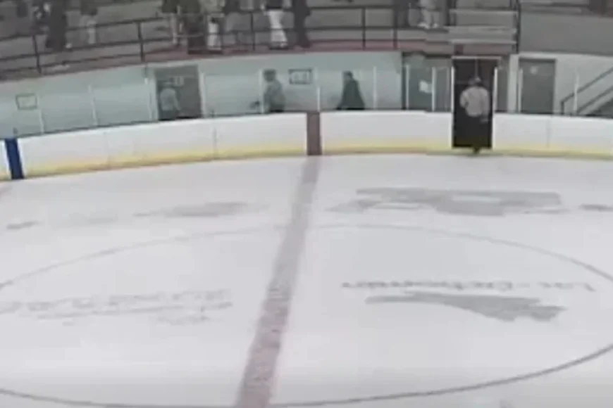 Arbitre Attaqué: Referee Pushed to Ground After Junior Hockey Game in Lac-Etchemin