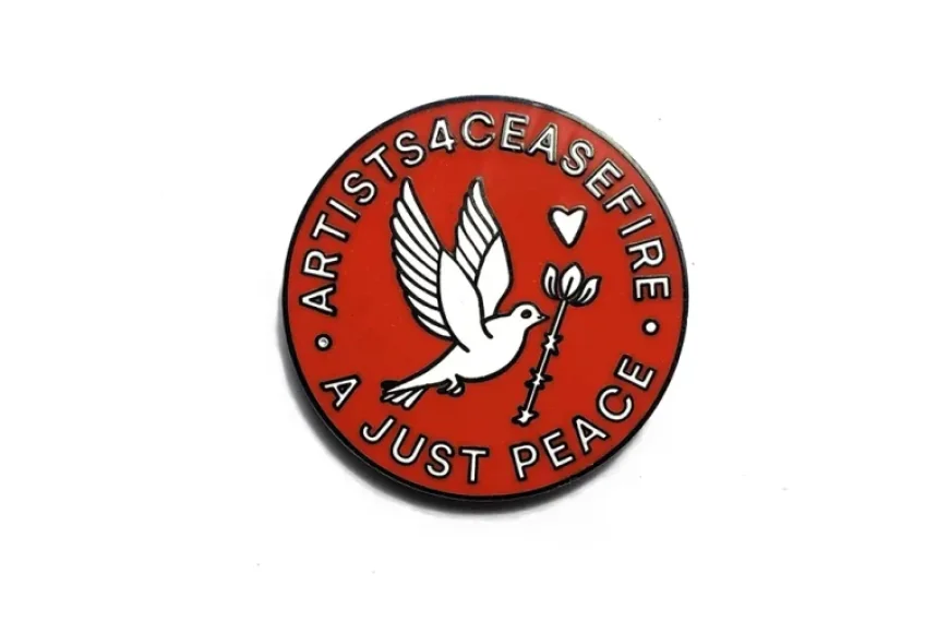 Javier Bardem’s Red Carpet Statement: A Pin, a Slogan and an Unfinished Conversation