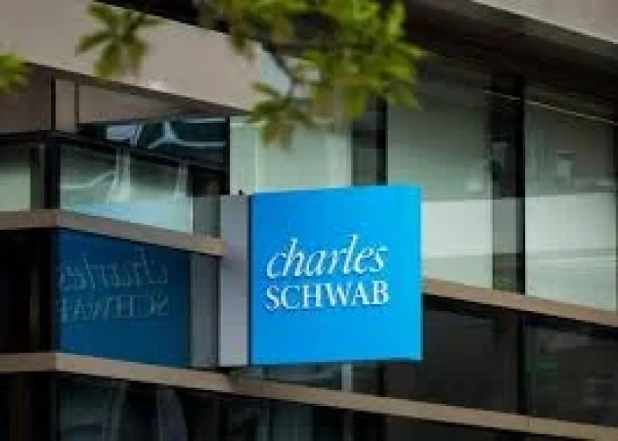 Charles Schwab at a 2026 inflection point: Asset momentum, revenue guidance, and a broader expert bench