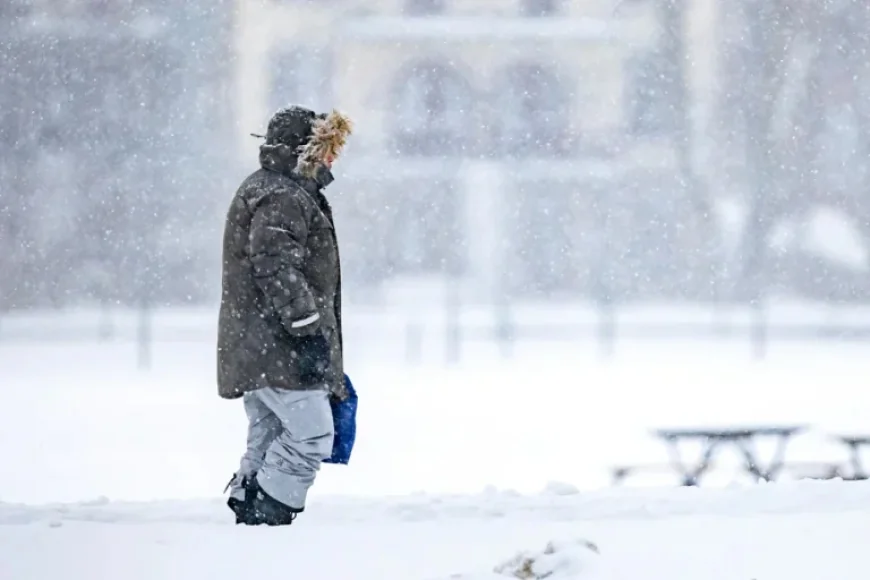 Tempête De Neige Québec: Major Colorado Low Arrives as Sunday Turns to Monday Morning ET