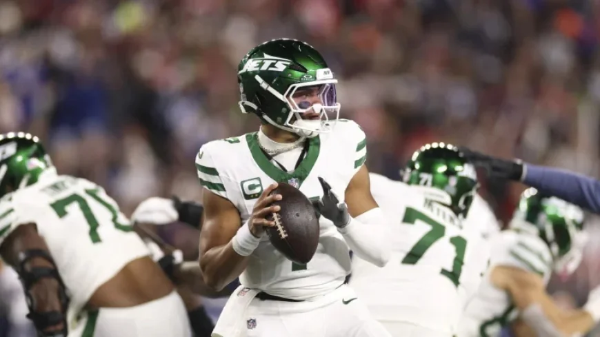 Justin Fields Trade Benefits Chiefs, Jets, and Fields Alike