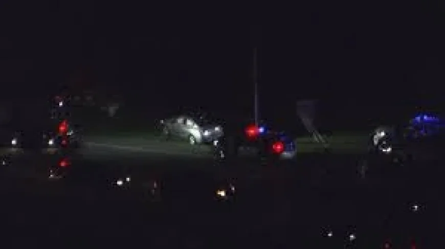 Cleveland News: Firefighter hospitalized after Kamm’s Corners house fire displaces family