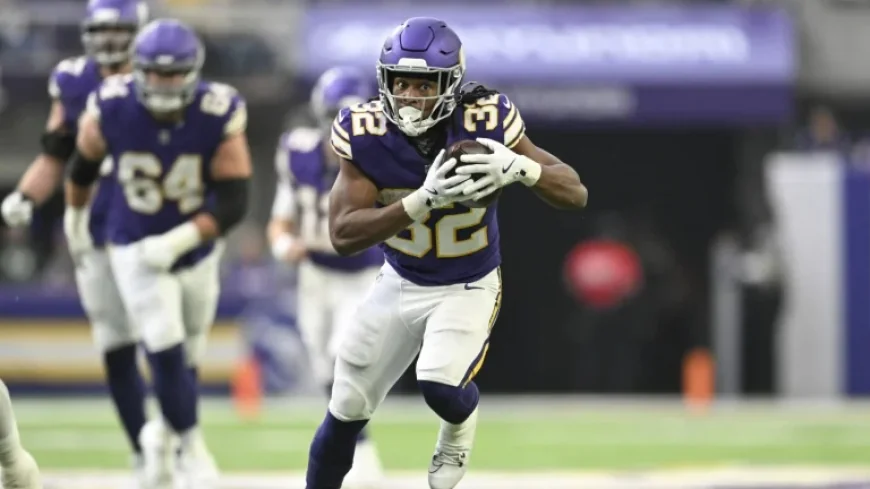 Ty Chandler signs with Saints as New Orleans keeps adding to the running back room