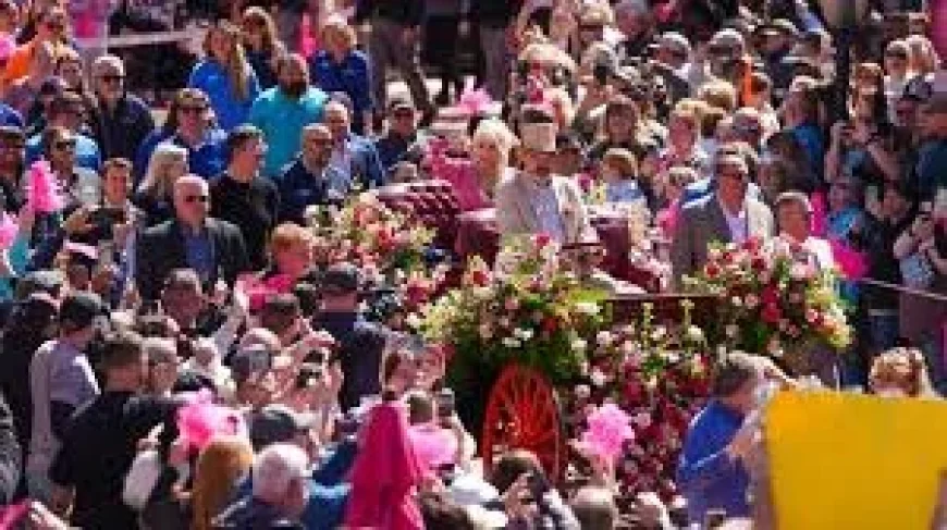 Dollywood and a viral moment: 3 signals about how fan emotion is reshaping opening day narratives